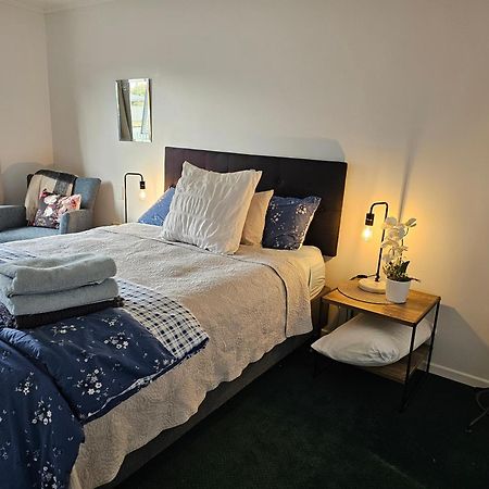 Magnolia House Appartement Featherston Buitenkant foto