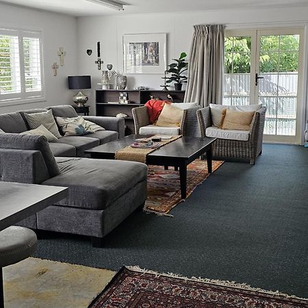 Magnolia House Appartement Featherston Buitenkant foto