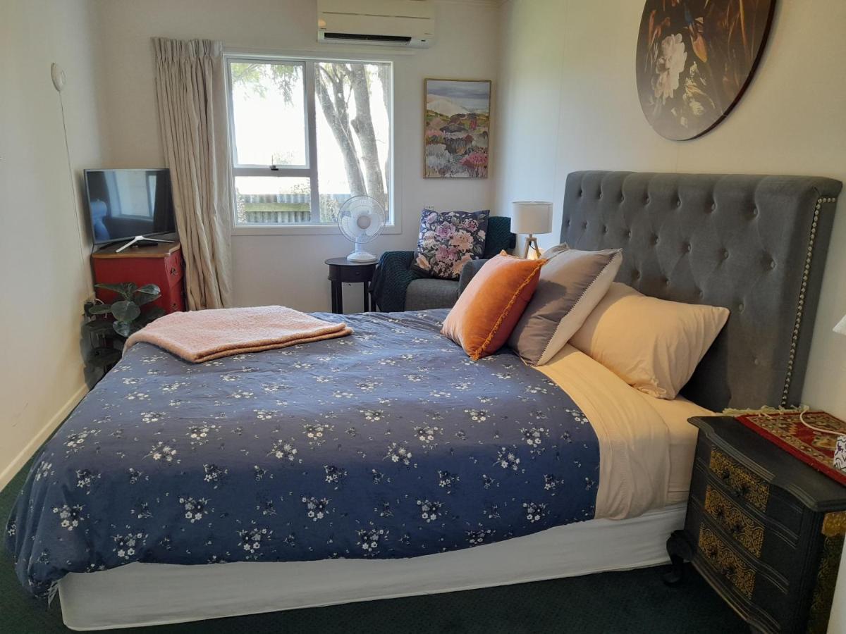 Magnolia House Appartement Featherston Buitenkant foto