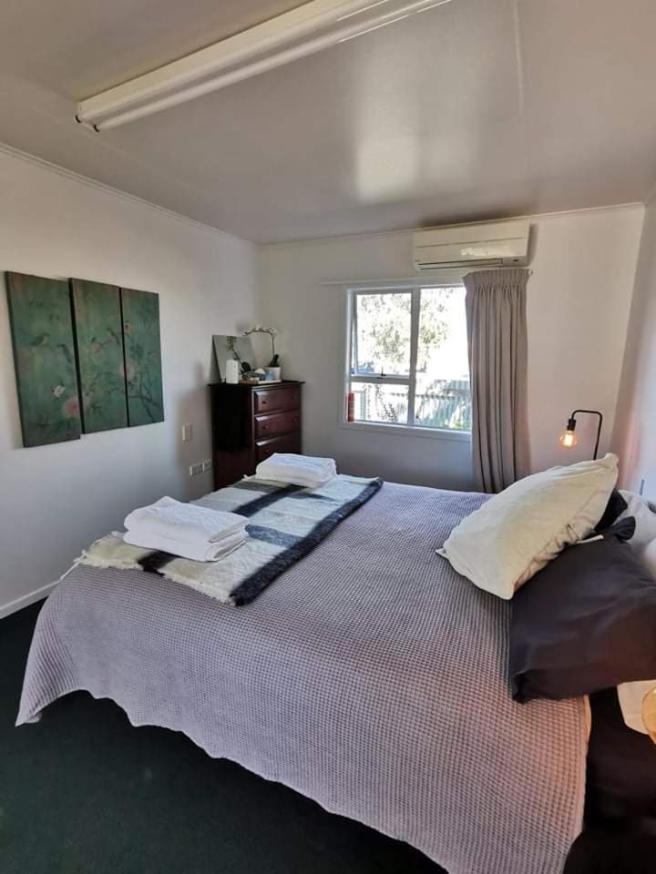 Magnolia House Appartement Featherston Buitenkant foto